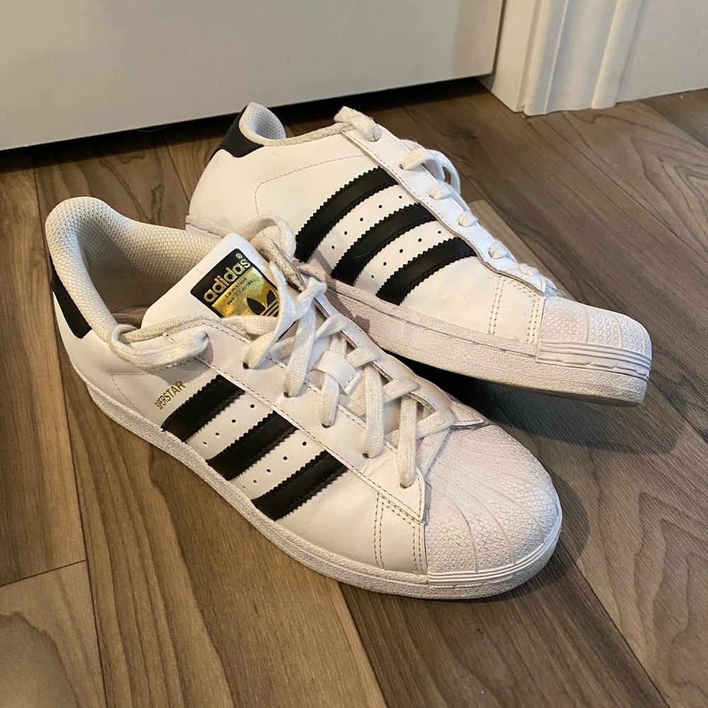 Adidas Superstar Tennis Shoes